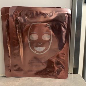 111SKIN ROSE GOLD BRIGHTENING FACIAL MASK